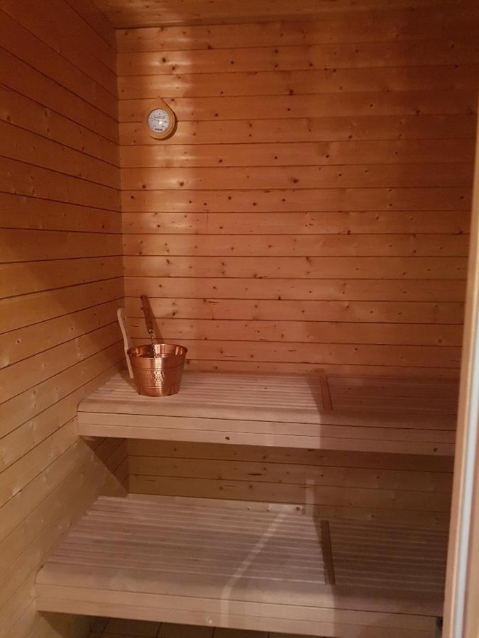 Funaesdalsporten Roeda Husen Funaesdalen Zewnętrze zdjęcie